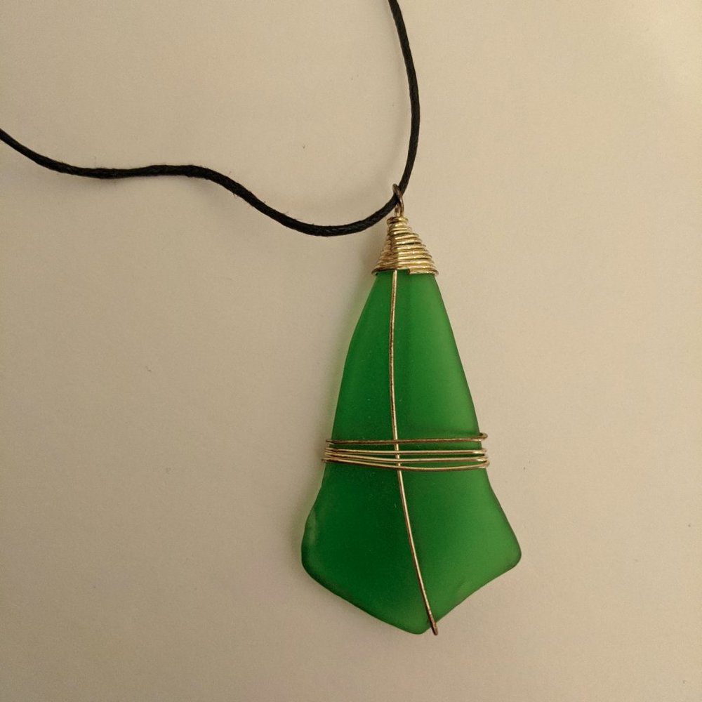 Green Asymmetrical Sea glass Necklace